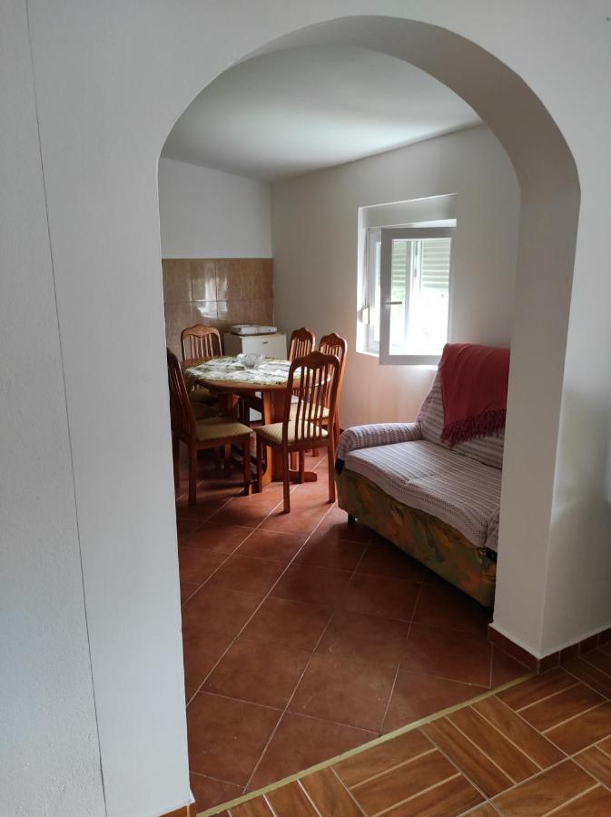 Boki Family Home De Lux บาร์ ภายนอก รูปภาพ